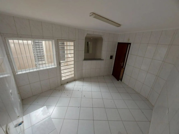 Imagem Sobrado com 4 Quartos à Venda, 192 m² em Bom Retiro - Curitiba Imagem Sobrado com 4 Quartos à Venda, 192 m² em Bom Retiro - Curitiba