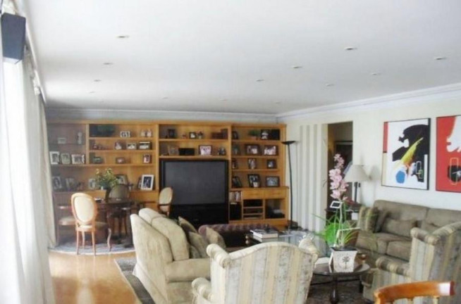 Apartamento com 3 Quartos à Venda, 267 m² em Jardim Paulistano - São Paulo