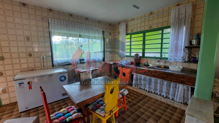 Imagem Casa com 8 Quartos à Venda, 1.081 m² em Martim De Sá - Caraguatatuba Imagem Casa com 8 Quartos à Venda, 1.081 m² em Martim De Sá - Caraguatatuba