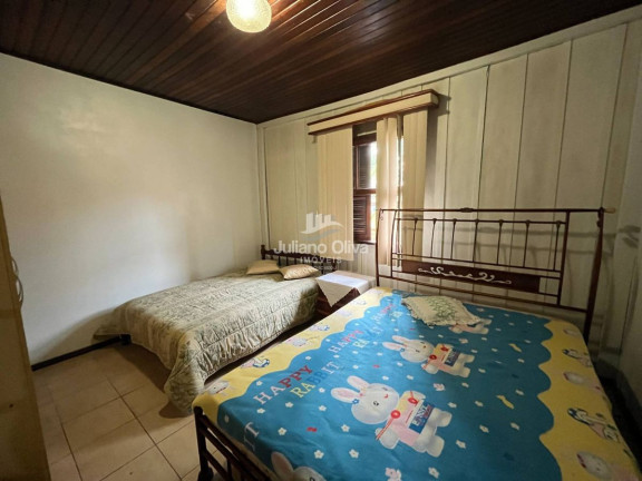 Imagem Casa com 3 Quartos à Venda, 184 m² em Barra Do Sai - Itapoá