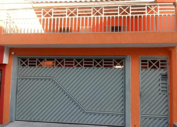 Sobrado com 3 Quartos à Venda, 219 m² em Jardim Do Estádio - Santo André