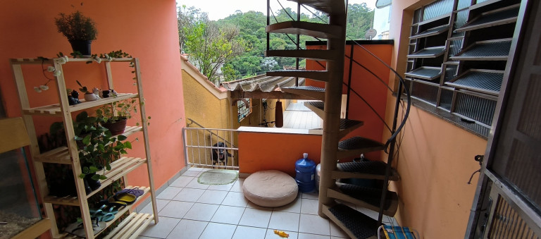 Imagem Casa com 3 Quartos à Venda, 250 m² em Laranjeiras - Caieiras Imagem Casa com 3 Quartos à Venda, 250 m² em Laranjeiras - Caieiras