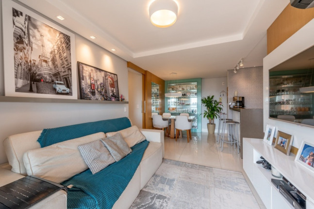 Imagem Apartamento com 2 Quartos à Venda, 76 m² em Petrópolis - Porto Alegre
