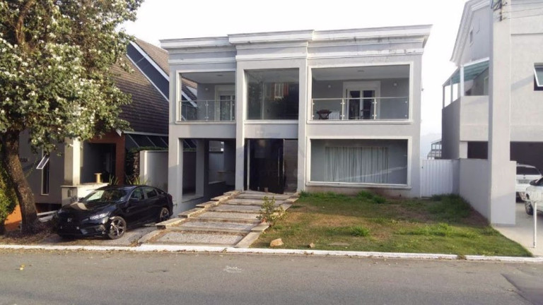 Imagem Casa à Venda ou Locação, em Alphaville - Santana De Parnaíba Imagem Casa à Venda ou Locação, em Alphaville - Santana De Parnaíba
