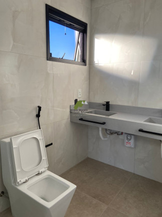 Imagem Casa com 3 Quartos à Venda, 222 m²
