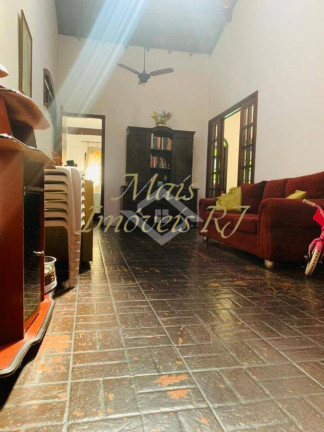 Imagem Casa com 4 Quartos à Venda, 573 m² em Itacoatiara - Niterói Imagem Casa com 4 Quartos à Venda, 573 m² em Itacoatiara - Niterói