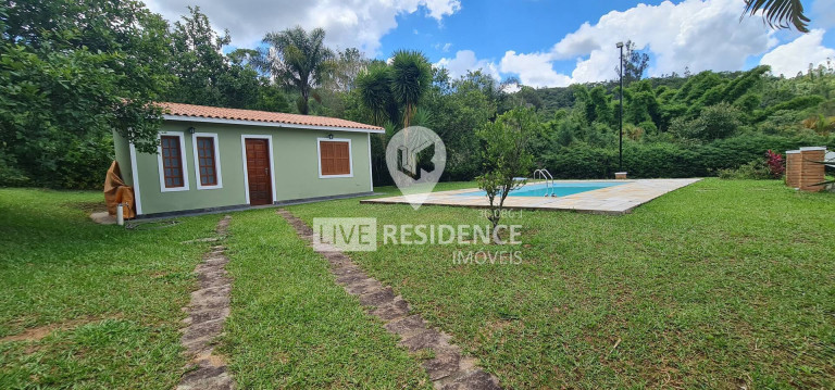 Imagem Casa com 4 Quartos à Venda, 200 m² em Capela Do Barreiro - Itatiba Imagem Casa com 4 Quartos à Venda, 200 m² em Capela Do Barreiro - Itatiba