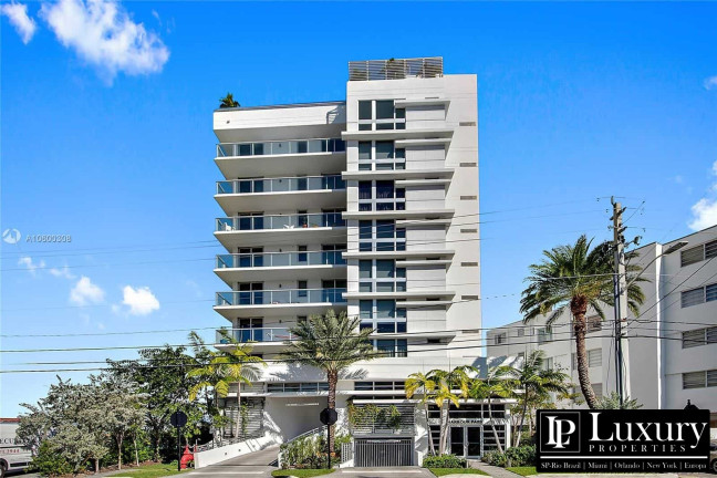 Imagem Apartamento com 2 Quartos à Venda, 108 m² em Bal Harbour - Bay Harbor Islands Imagem Apartamento com 2 Quartos à Venda, 108 m² em Bal Harbour - Bay Harbor Islands