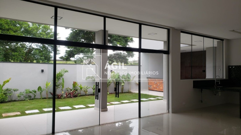 Imagem Casa com 3 Quartos à Venda, 503 m² em Condomínio Terras Do Vale - Caçapava Imagem Casa com 3 Quartos à Venda, 503 m² em Condomínio Terras Do Vale - Caçapava
