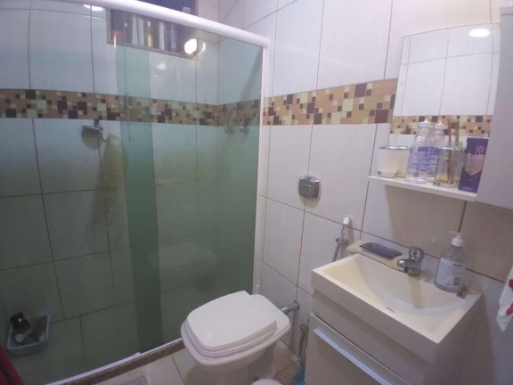 Imagem Casa com 3 Quartos à Venda, 300 m² em Vila Valqueire - Rio De Janeiro Imagem Casa com 3 Quartos à Venda, 300 m² em Vila Valqueire - Rio De Janeiro