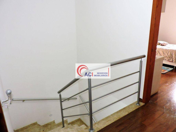 Imagem Casa com 4 Quartos à Venda, 400 m² em Granja Viana - Carapicuíba Imagem Casa com 4 Quartos à Venda, 400 m² em Granja Viana - Carapicuíba