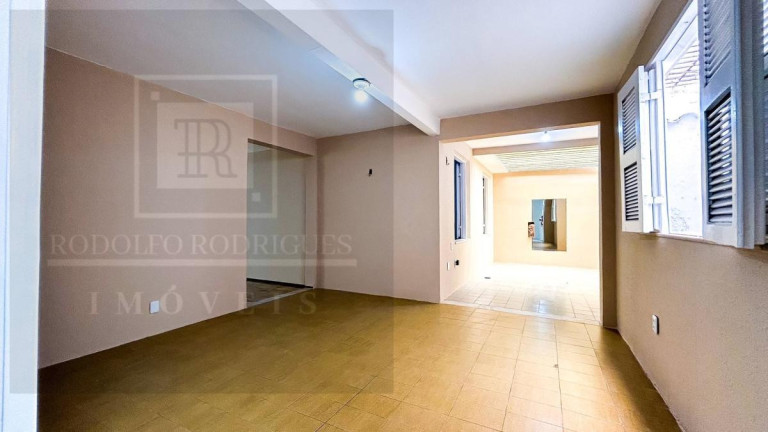 Imagem Casa com 3 Quartos à Venda, 210 m² em álvaro Weyne - Fortaleza