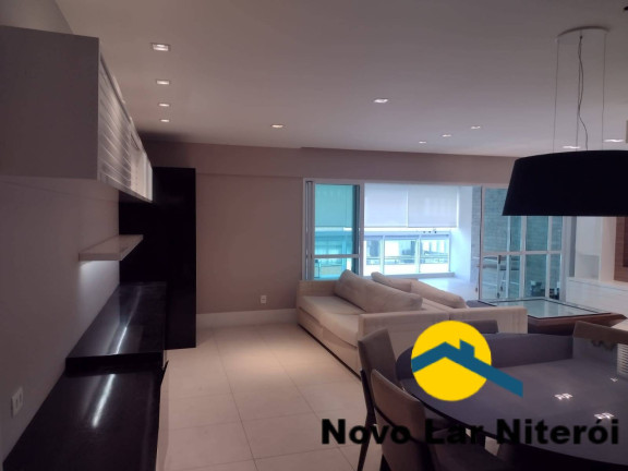 Apartamento com 4 Quartos à Venda, 202 m² em Icaraí - Niterói