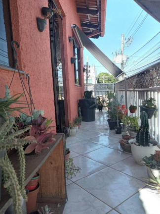 Imagem Casa com 4 Quartos à Venda, 225 m² em Jundiaí - Anápolis