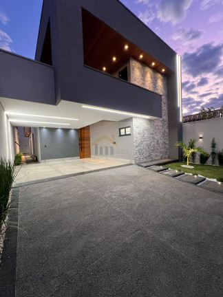 Imagem Casa com 4 Quartos à Venda, 224 m² em Residencial Vereda Dos Buritis - Goiânia Imagem Casa com 4 Quartos à Venda, 224 m² em Residencial Vereda Dos Buritis - Goiânia