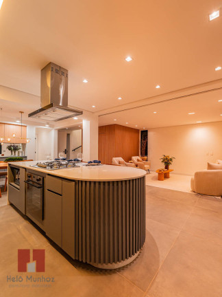 Imagem Casa com 4 Quartos à Venda, 302 m² em Alphaville - Santana De Parnaíba Imagem Casa com 4 Quartos à Venda, 302 m² em Alphaville - Santana De Parnaíba