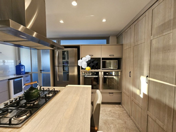 Imagem Apartamento com 3 Quartos à Venda, 166 m² em São João - Porto Alegre Imagem Apartamento com 3 Quartos à Venda, 166 m² em São João - Porto Alegre