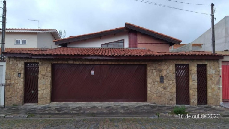 Casa com 3 Quartos à Venda, 150 m² em Conjunto Residencial Irai - Suzano