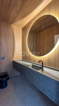 Imagem Casa de Condomínio com 5 Quartos à Venda, em Barra Da Tijuca - Rio De Janeiro Imagem Casa de Condomínio com 5 Quartos à Venda, em Barra Da Tijuca - Rio De Janeiro