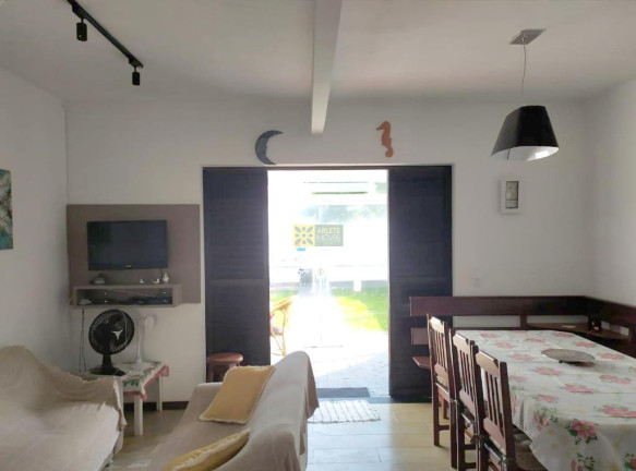 Imagem Casa com 4 Quartos para Alugar ou Temporada, 150 m² em Balneário Perequê - Porto Belo Imagem Casa com 4 Quartos para Alugar ou Temporada, 150 m² em Balneário Perequê - Porto Belo