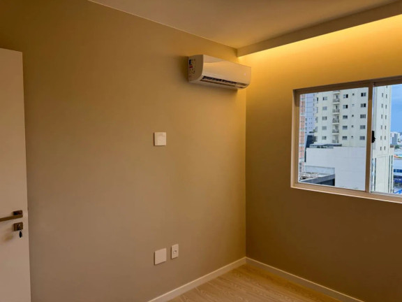 Imagem Apartamento com 1 Quarto à Venda, 76 m² em Centro - Balneário Camboriú Imagem Apartamento com 1 Quarto à Venda, 76 m² em Centro - Balneário Camboriú