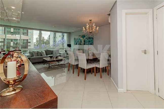 Imagem Apartamento com 3 Quartos à Venda, 105 m² em Petrópolis - Porto Alegre