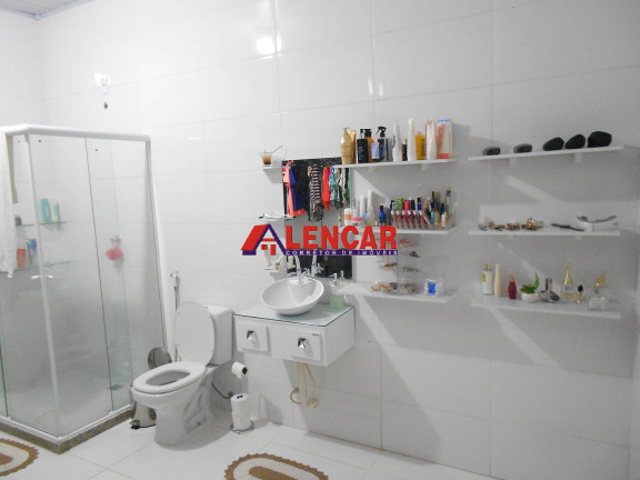 Imagem Casa com 3 Quartos à Venda, 250 m² em Lagoa - Porto Velho Imagem Casa com 3 Quartos à Venda, 250 m² em Lagoa - Porto Velho