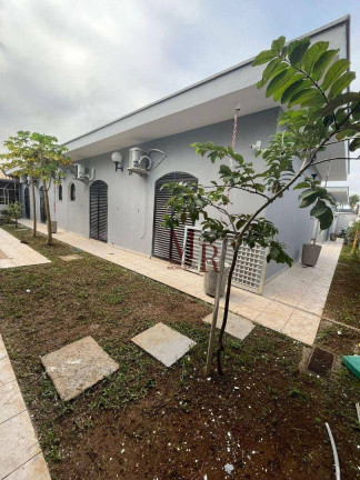 Imagem Casa com 4 Quartos à Venda, 768 m² em Balneário Flórida - Praia Grande Imagem Casa com 4 Quartos à Venda, 768 m² em Balneário Flórida - Praia Grande