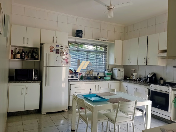 Imagem Casa com 3 Quartos à Venda, 340 m² em Cambuí - Campinas Imagem Casa com 3 Quartos à Venda, 340 m² em Cambuí - Campinas