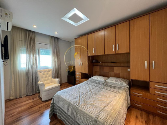 Imagem Casa com 3 Quartos à Venda, 320 m² em Jardim Das Cerejeiras - Arujá Imagem Casa com 3 Quartos à Venda, 320 m² em Jardim Das Cerejeiras - Arujá