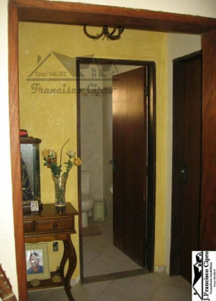 Imagem Sobrado com 4 Quartos à Venda, 261 m² em São Dimas - Guaratinguetá Imagem Sobrado com 4 Quartos à Venda, 261 m² em São Dimas - Guaratinguetá