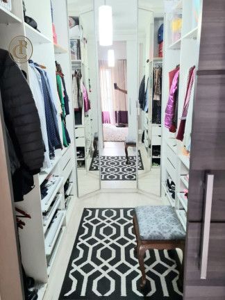 Sobrado com 4 Quartos à Venda, 253 m² em Urbanova - São José Dos Campos