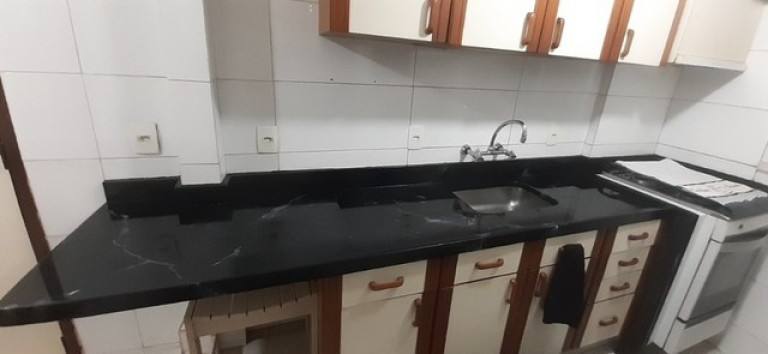Imagem Imóvel com 3 Quartos à Venda, 130 m² em Icaraí - Niterói Imagem Imóvel com 3 Quartos à Venda, 130 m² em Icaraí - Niterói