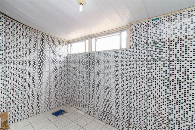 Imagem Casa com 2 Quartos à Venda, em Vila Nova - Porto Alegre Imagem Casa com 2 Quartos à Venda, em Vila Nova - Porto Alegre