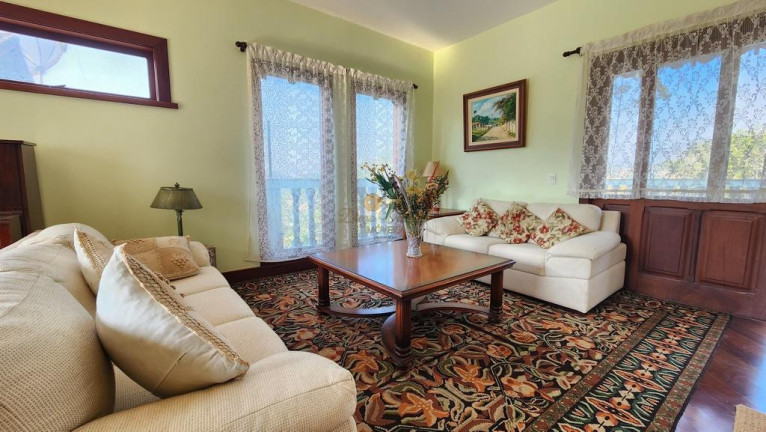 Imagem Casa com 3 Quartos à Venda, 450 m² em Golfe - Teresópolis Imagem Casa com 3 Quartos à Venda, 450 m² em Golfe - Teresópolis
