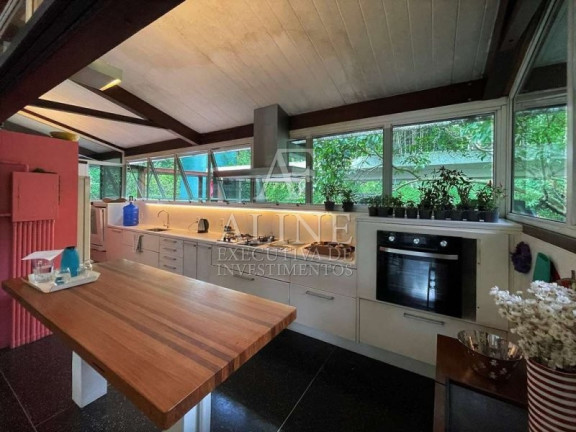 Imagem Casa com 3 Quartos à Venda, 1 m² em Chácara Do Refúgio - Carapicuíba