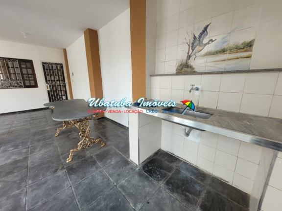 Imagem Casa com 5 Quartos para Alugar, 200 m² em Centro - Ubatuba