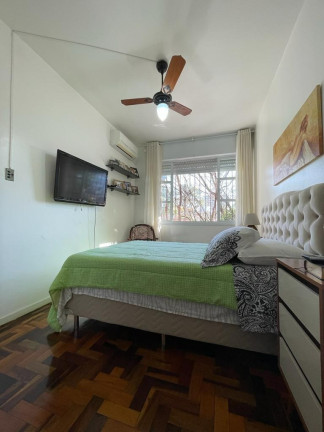 Imagem Imóvel com 3 Quartos à Venda, em Petrópolis - Porto Alegre Imagem Imóvel com 3 Quartos à Venda, em Petrópolis - Porto Alegre