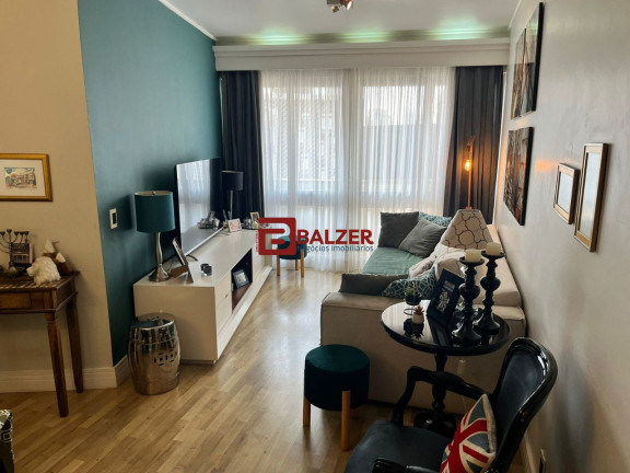 Imagem Apartamento com 3 Quartos à Venda, 128 m² em Centro - Florianópolis Imagem Apartamento com 3 Quartos à Venda, 128 m² em Centro - Florianópolis