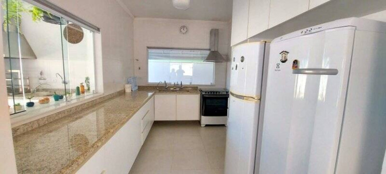 Imagem Casa com 5 Quartos à Venda, 360 m² em Bougainvillee 3 - Peruíbe Imagem Casa com 5 Quartos à Venda, 360 m² em Bougainvillee 3 - Peruíbe