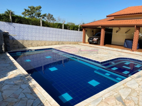 Chácara com 4 Quartos à Venda, 250 m² em Vitassay - Boituva
