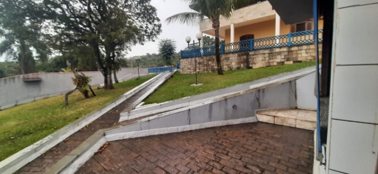 Imagem Sobrado com 4 Quartos à Venda, 500 m² em Vila Santista - Atibaia Imagem Sobrado com 4 Quartos à Venda, 500 m² em Vila Santista - Atibaia