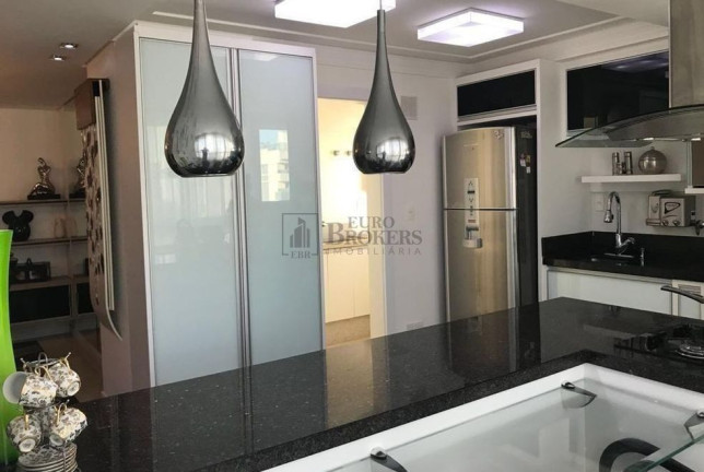 Imagem Apartamento com 3 Quartos à Venda, 129 m² em Centro - Balneário Camboriú Imagem Apartamento com 3 Quartos à Venda, 129 m² em Centro - Balneário Camboriú