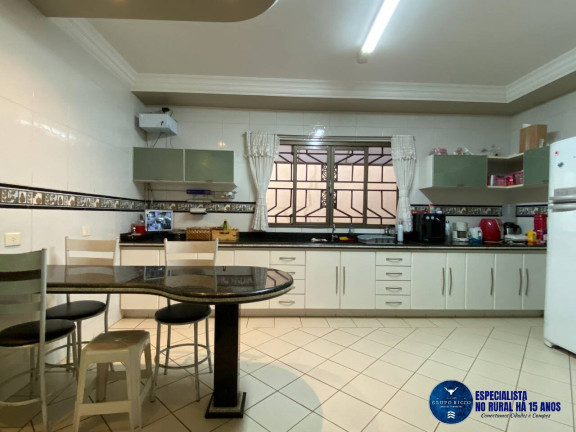 Imagem Casa com 3 Quartos à Venda, 371 m² em Jardim Das Esmeraldas - Goiânia Imagem Casa com 3 Quartos à Venda, 371 m² em Jardim Das Esmeraldas - Goiânia