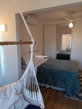 Imagem Casa de Condomínio com 4 Quartos à Venda, 251 m² em Buraquinho - Lauro De Freitas