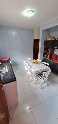 Imagem Casa com 3 Quartos à Venda, 250 m² em Balneário Josedy - Peruíbe Imagem Casa com 3 Quartos à Venda, 250 m² em Balneário Josedy - Peruíbe