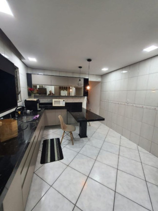 Imagem Casa com 3 Quartos à Venda, 119 m² Imagem Casa com 3 Quartos à Venda, 119 m²