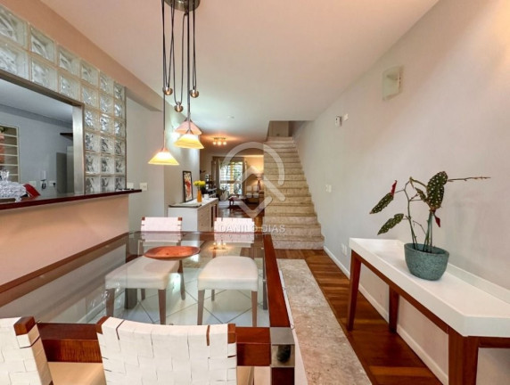 Imagem Casa com 3 Quartos à Venda, 220 m² em Brooklin - São Paulo