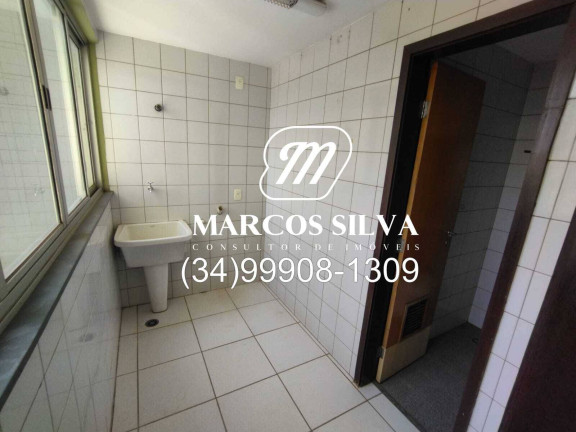 Imagem Apartamento com 3 Quartos à Venda, 105 m² em Centro - Uberlândia Imagem Apartamento com 3 Quartos à Venda, 105 m² em Centro - Uberlândia