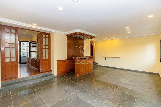 Imagem Apartamento com 5 Quartos à Venda, 220 m² em Moema - São Paulo